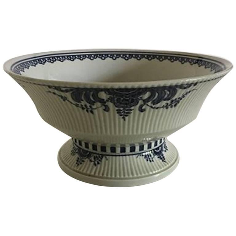 Royal Copenhagen Unique Bowl from 1929 by Oluf Jensen For Sale