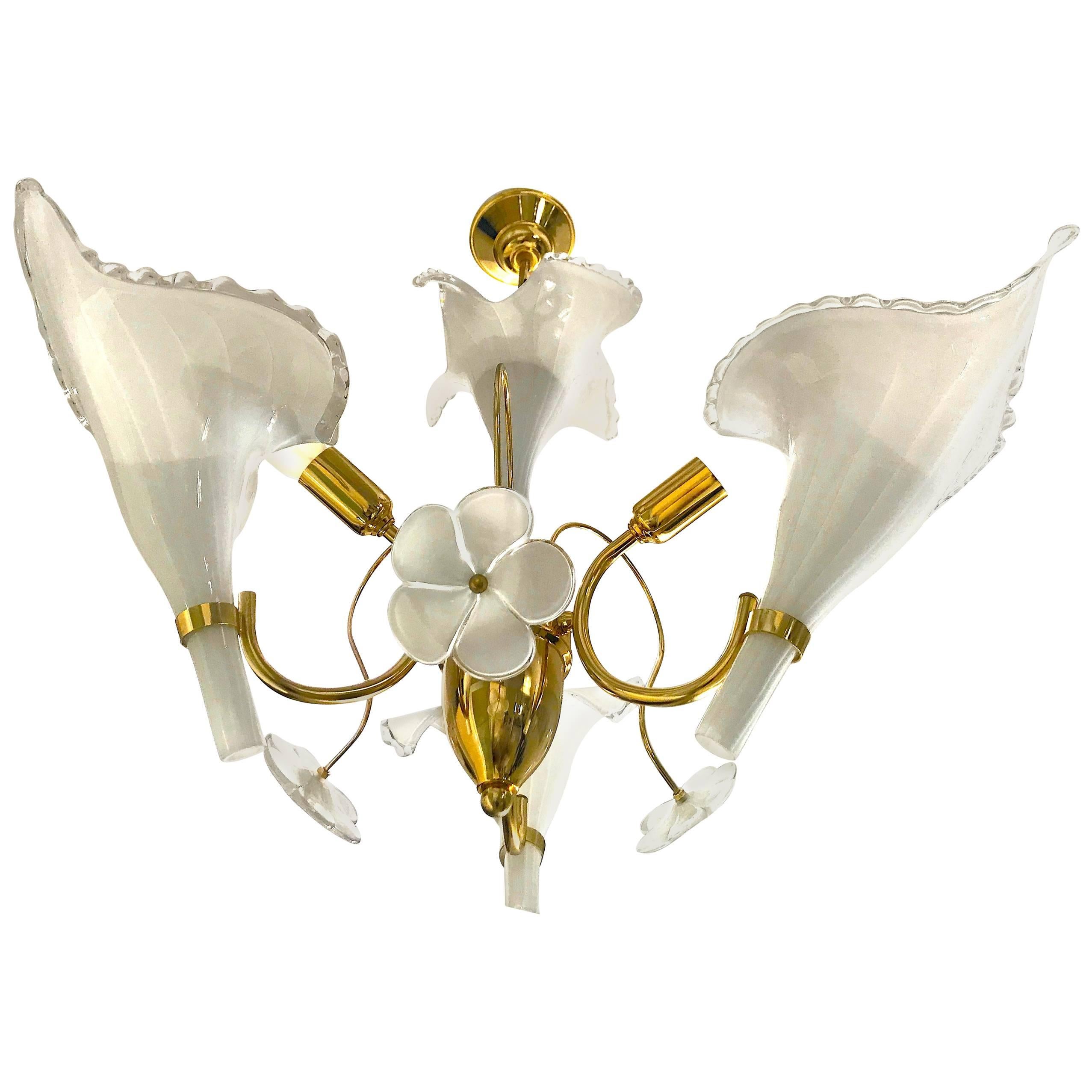 Franco Luce mid-century modern chandelier Murano white Glass Gilt Frame, 1960 For Sale