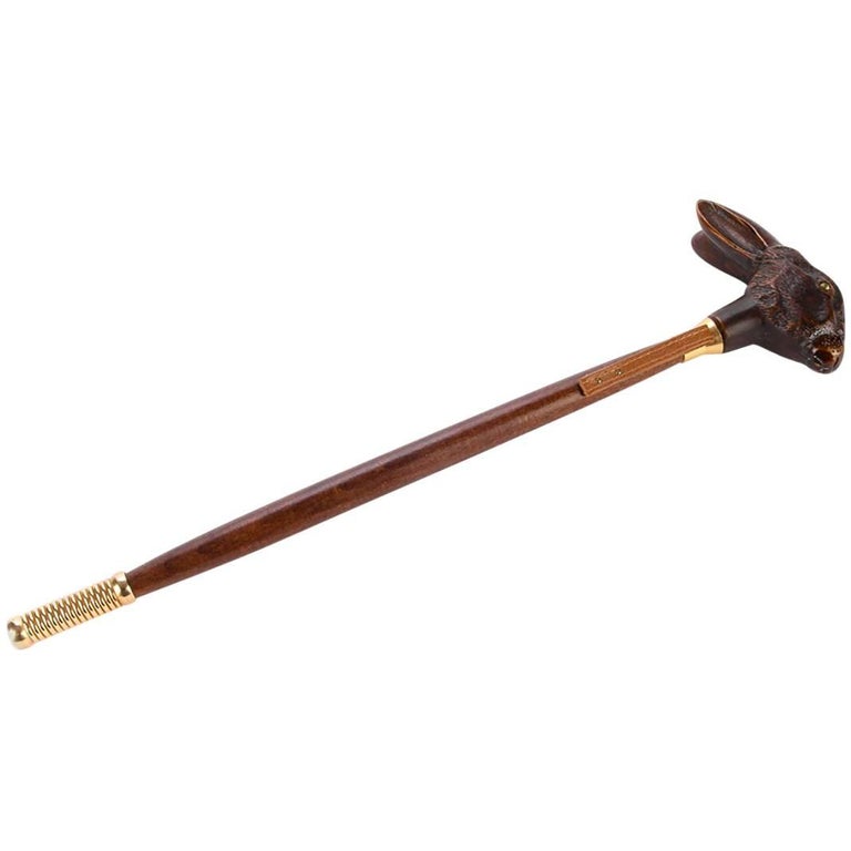Walnut Riding Crop Riding Crop with a Carved Rabbit Head Finial For Sale at 1stDibs