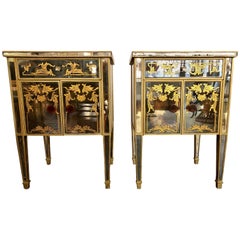 Pair of Églomisé Italian Hollywood Regency Mirrored Nightstands or End Tables