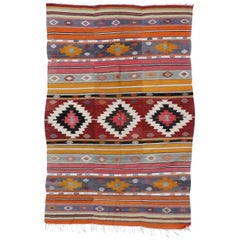 Southwest Boho Chic Vintage Turkish Kilim Rug Flat-Weave Kilim