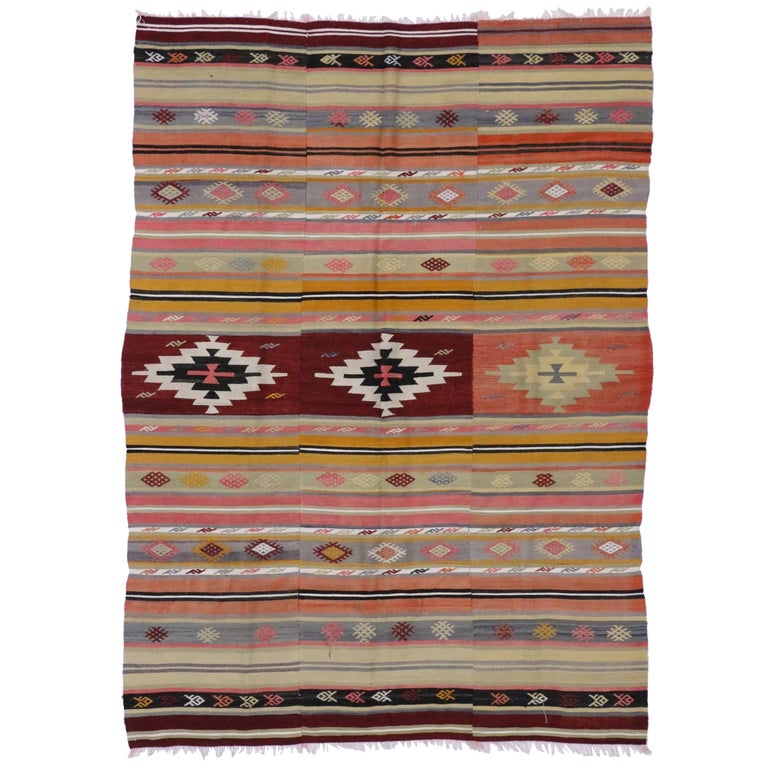 Southwest Boho Chic Vintage Turkish Kilim Rug, FlatWeave Kilim For