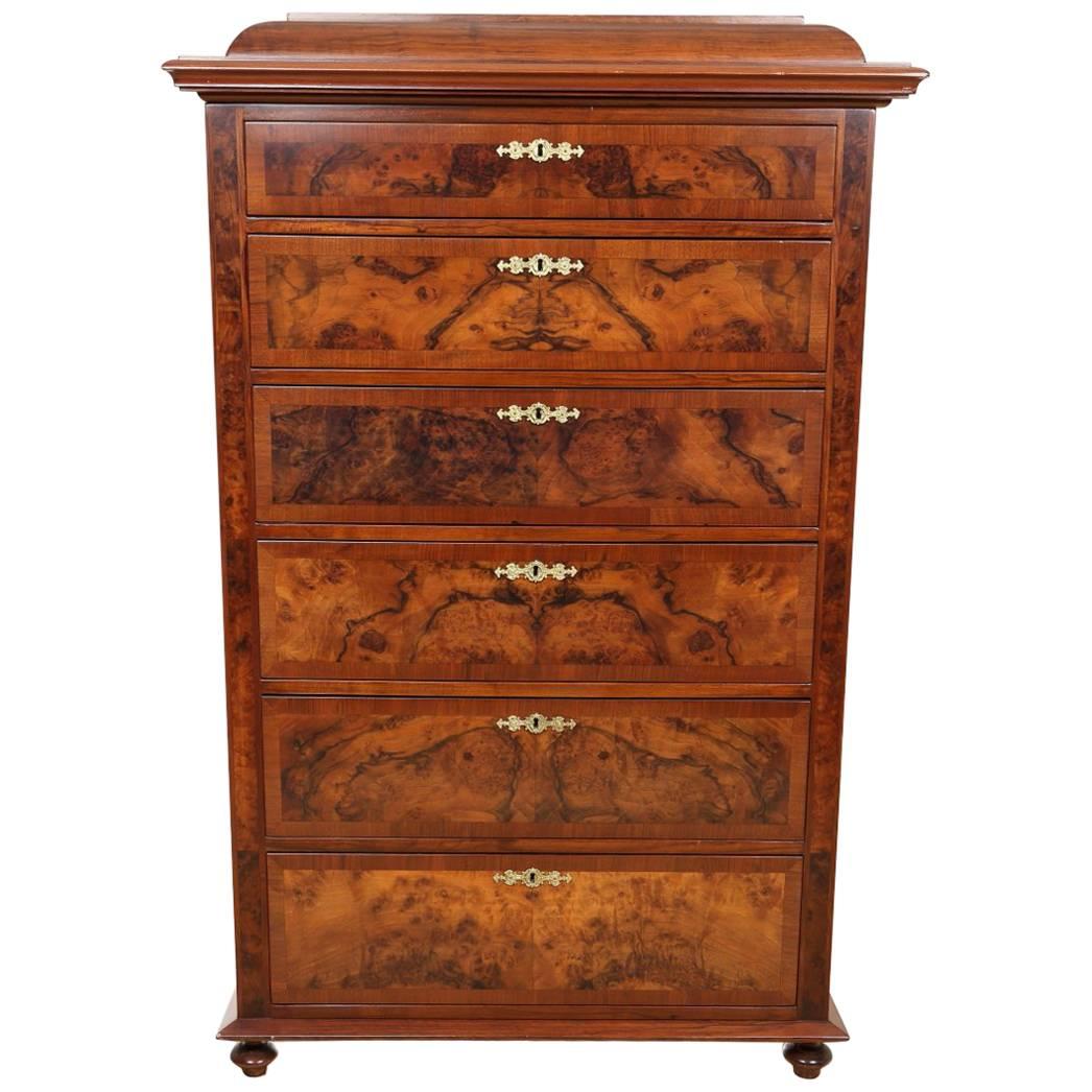 Chest of Drawers in Walnut Root Veneer, circa 1880 For Sale
