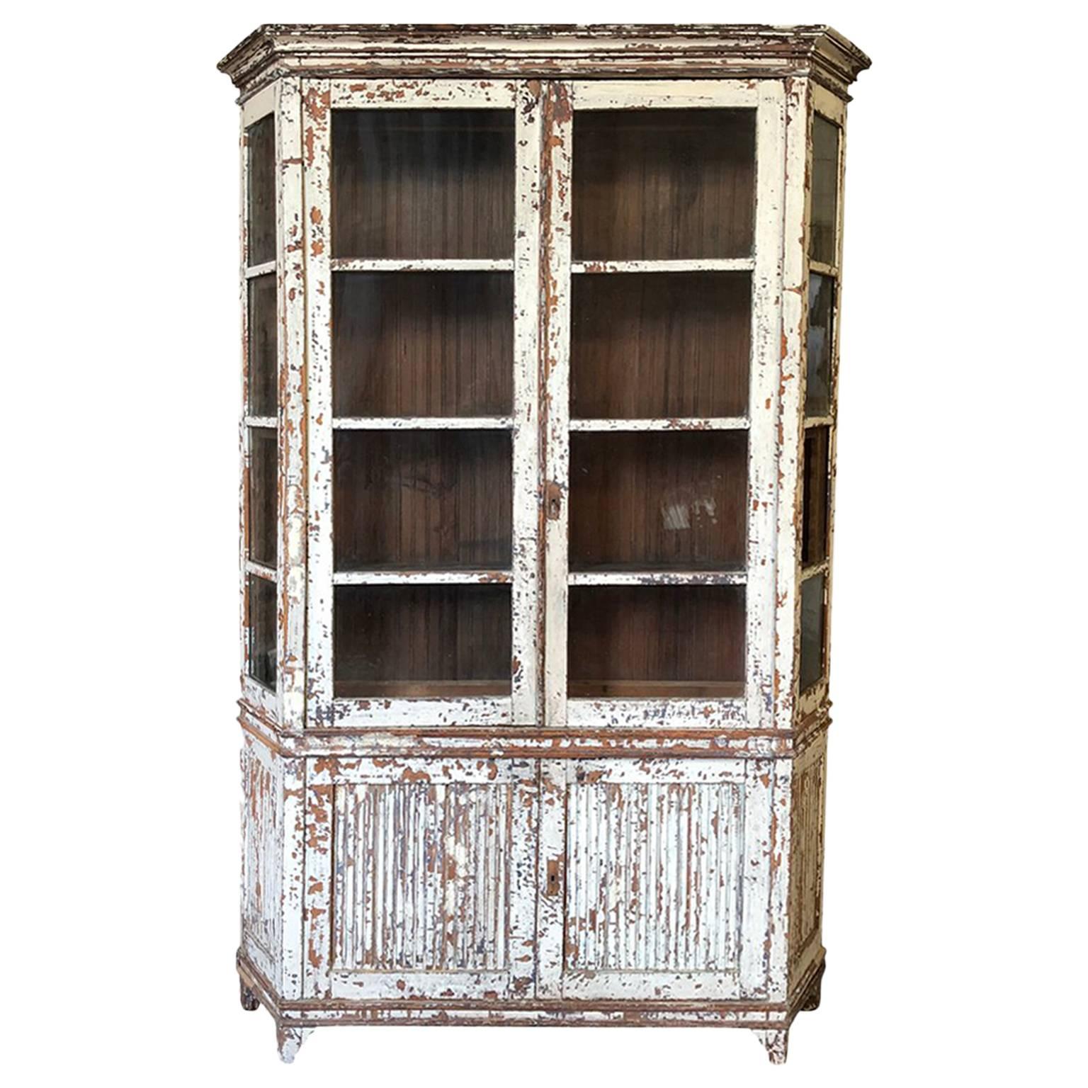 Mid-19th Century Deux Coprs French Bookcase
