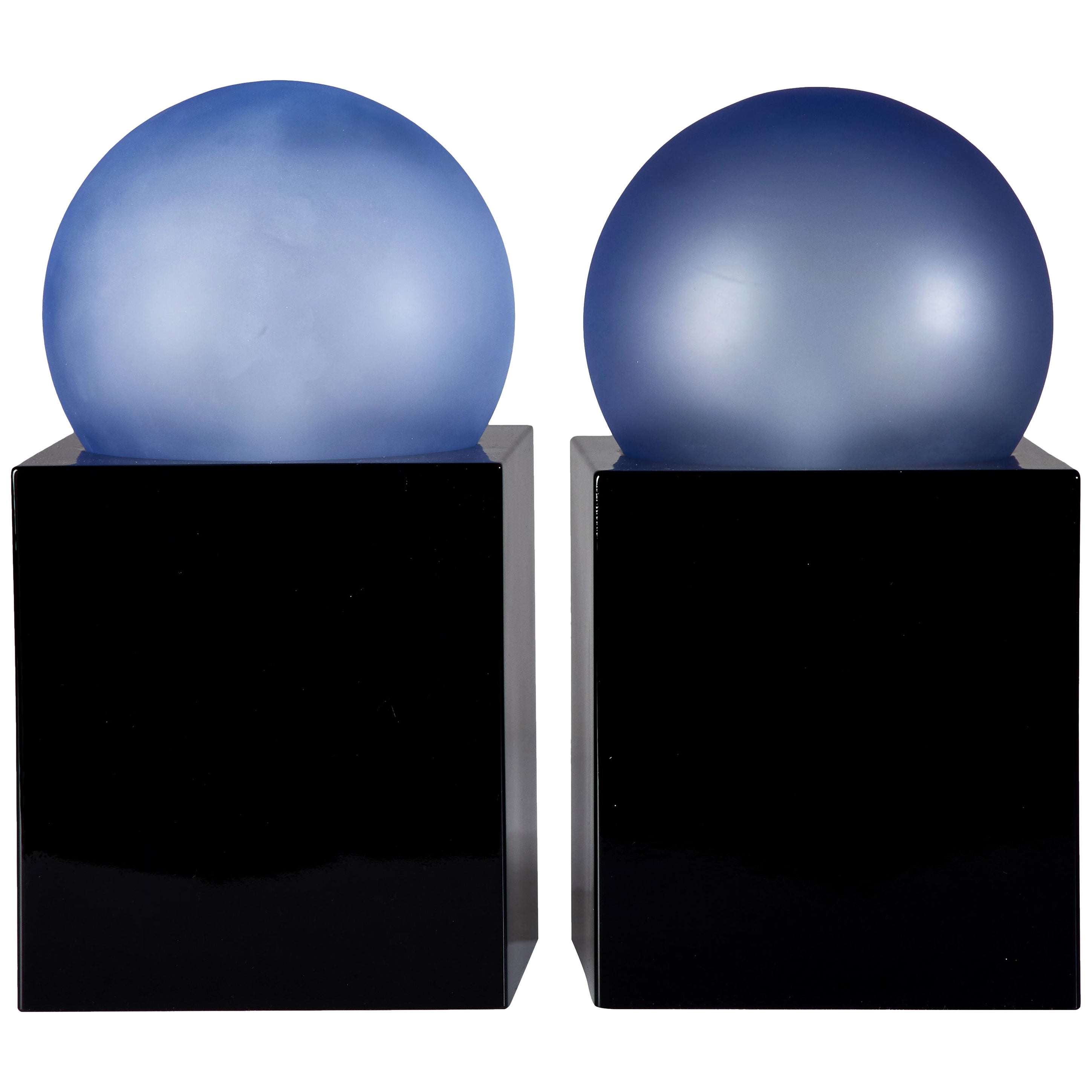 Set Of Three Cylinder Table Lights By Isamu Noguchi For Set Of Three Cylinder Table Lights By Isamu Noguchi For