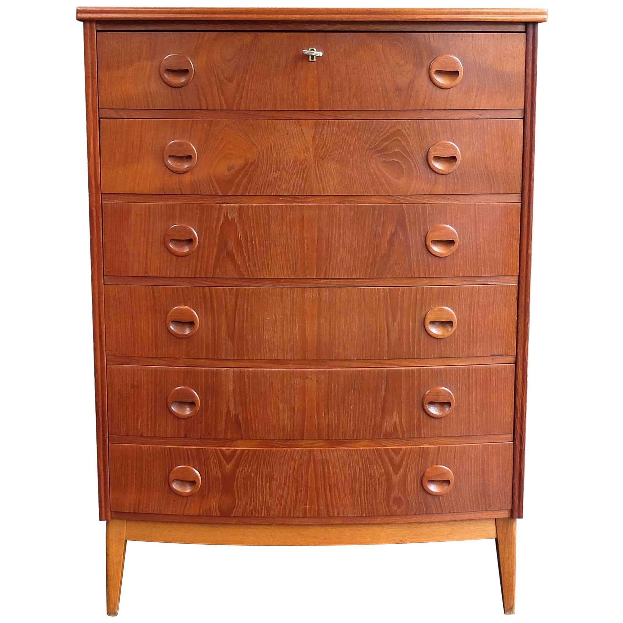 Kai Kristiansen Teak and Oak Bow fronted Dresser Chest of Drawers 1960's Danish For Sale