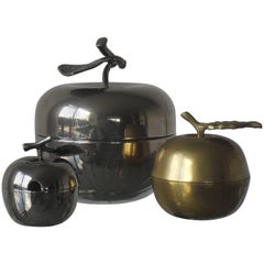 Mid-Century Modern Set of Three Decorative Appels in Chrome & Brass 1960's.