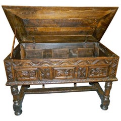 Early 17th Century Spanish Table Chest, "Arquimesa", Chestnut