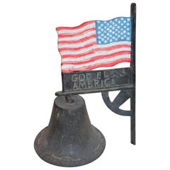 Drapeau américain patriotique peint d'origine avec cloche pour montage mural