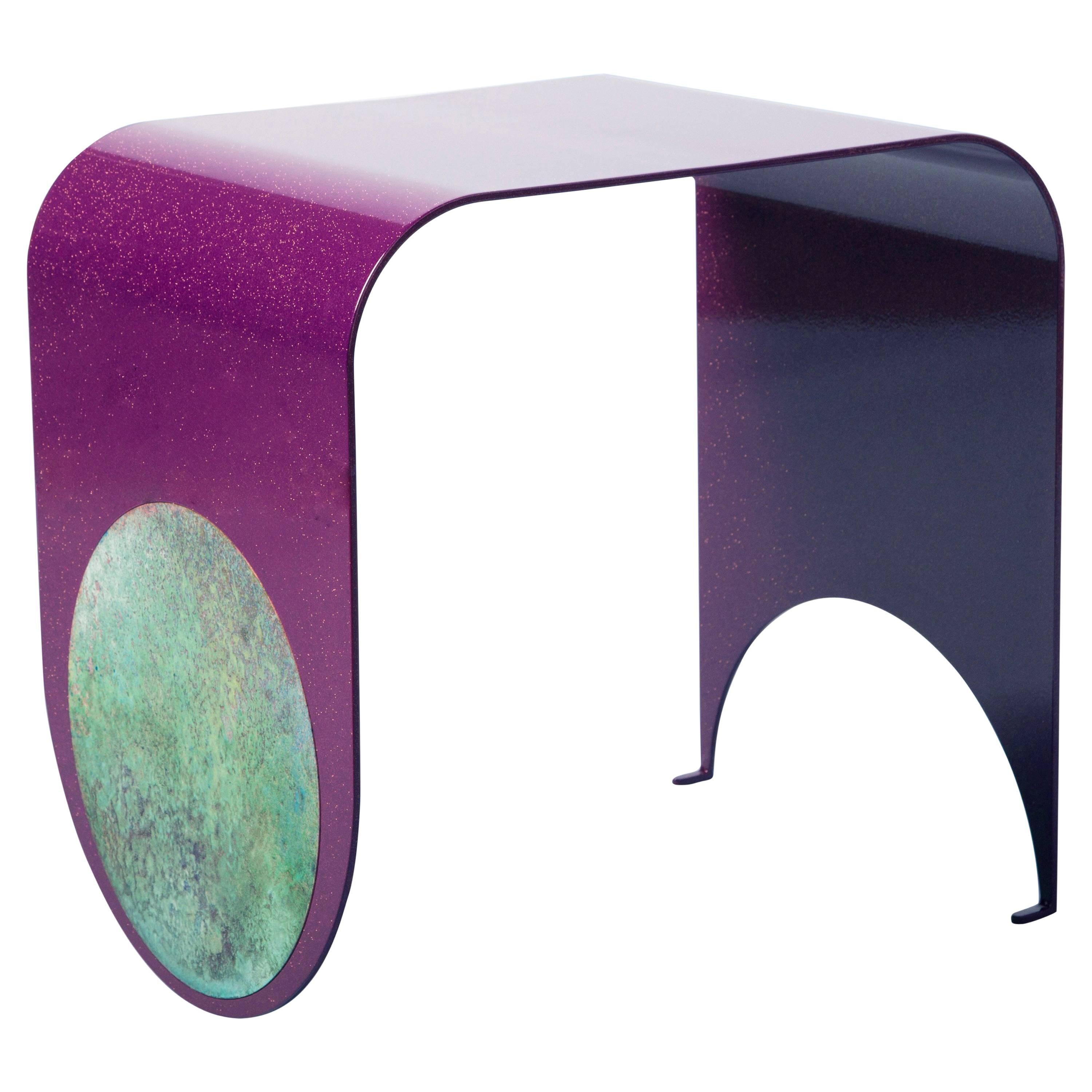 Thin Stool in Contemporary Powdered-Coated Steel with a Brass Patina Inlay For Sale