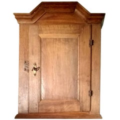 18th Century Baltic Barock Wall Hanging Cupboard in Solid Oak