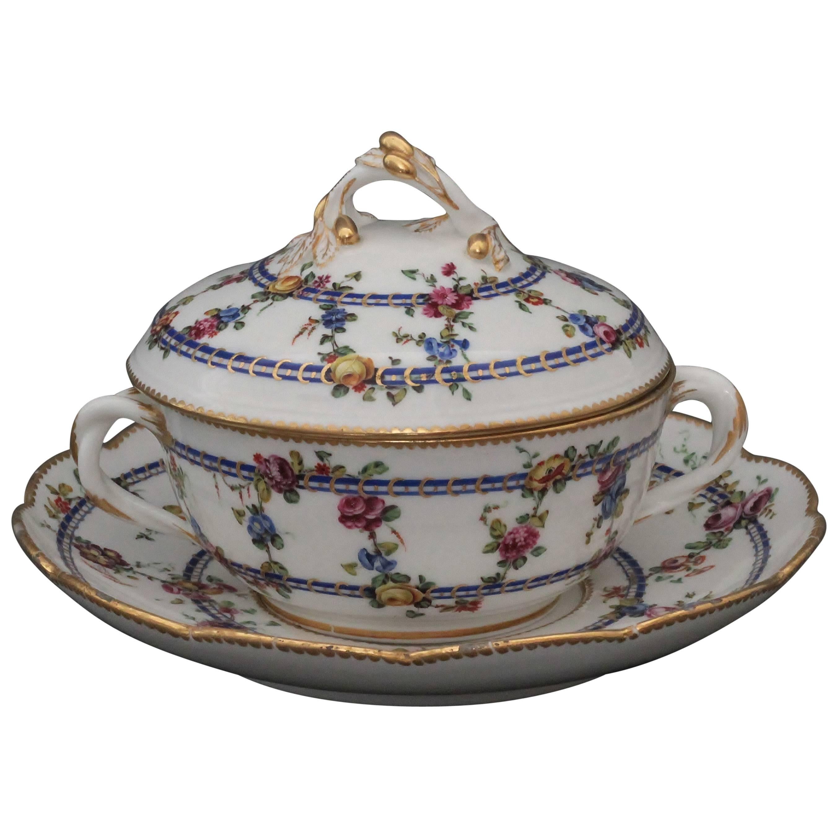 Sevres Porcelain Circular Ecuelle, Cover and Stand, circa 1760-1765