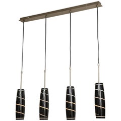 Quatre lampes à suspension vintage en verre de Murano noir et blanc