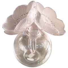 Flacon de parfum anémone en cristal Art déco français par René Lalique:: années 1930
