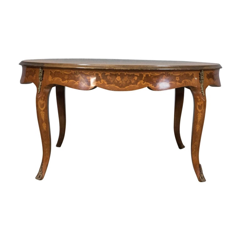Large Round Coffee Table 19th Century Italianate Form Made In Late Large Round Coffee Table 19th Century Italianate Form Made In Late 20th For