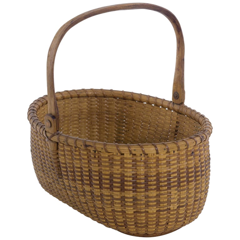 Oval Nantucket Lightship Basket by Jose Reyes at 1stDibs