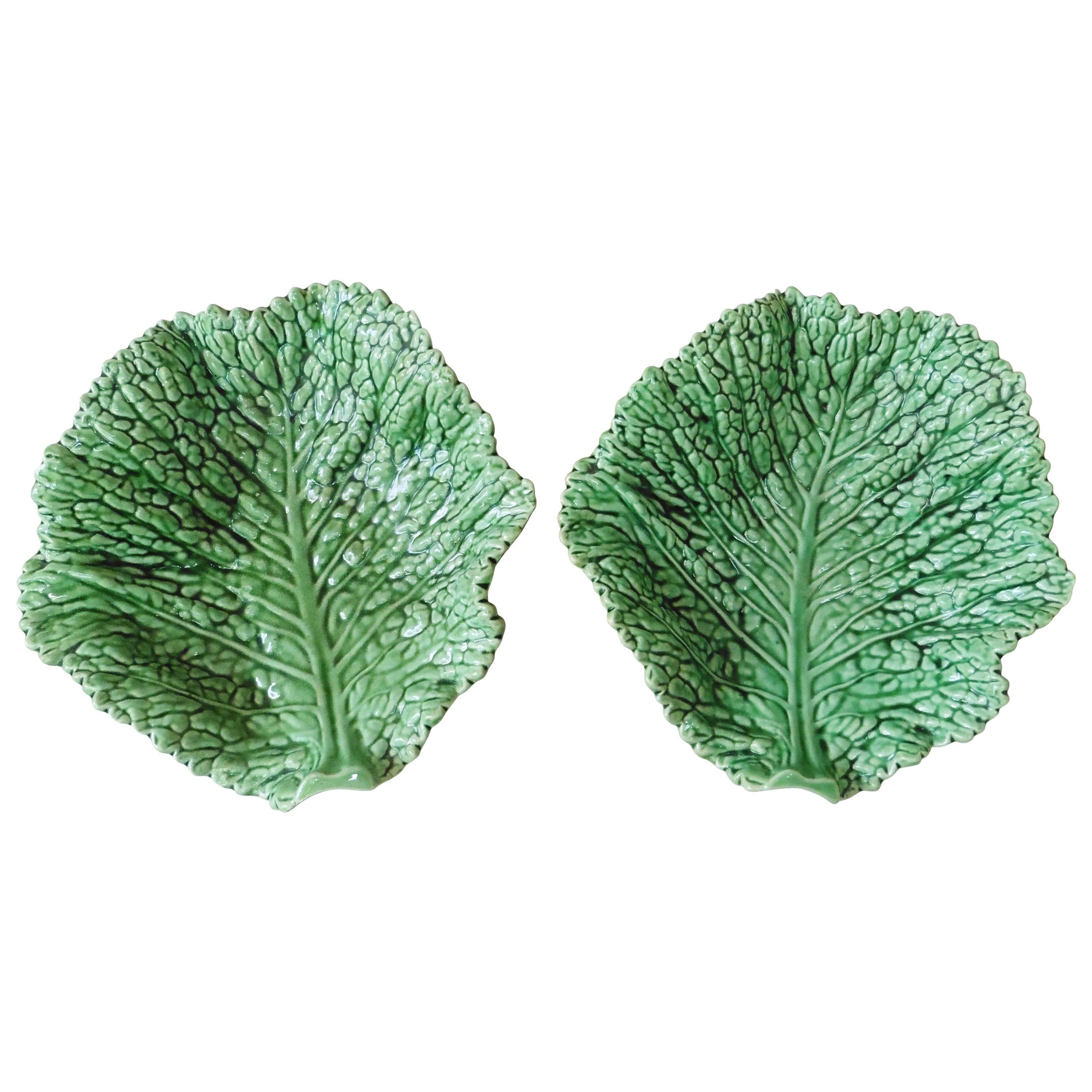 Large Majolica Green Cabbage Leaf Platter Sarreguemines, circa 1930