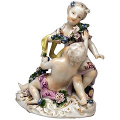 Meissen Rococo Cupids Pair Flora and Zephyr Model 2576 by Kaendler, circa 1760