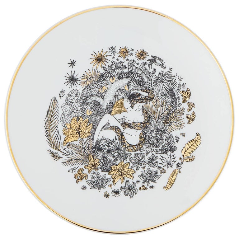 Dinner Porcelain Plate With Gold Collection Rue de Paradis Model "Eden Garden" For Sale