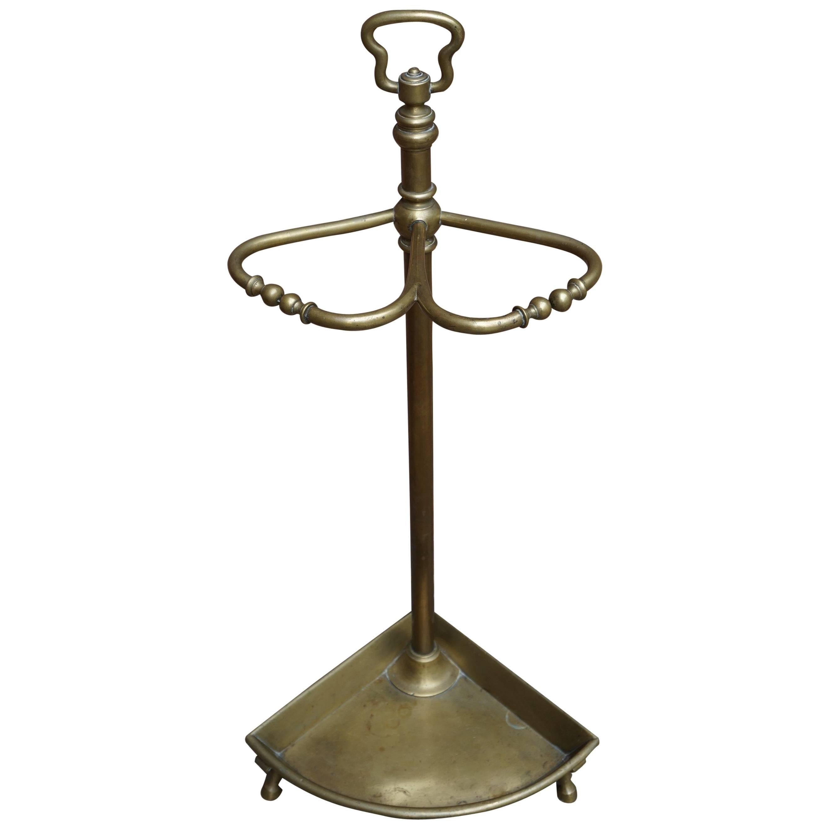 Early 20th Century Arts & Crafts Striking and Heavy Brass Corner Umbrella Stand For Sale