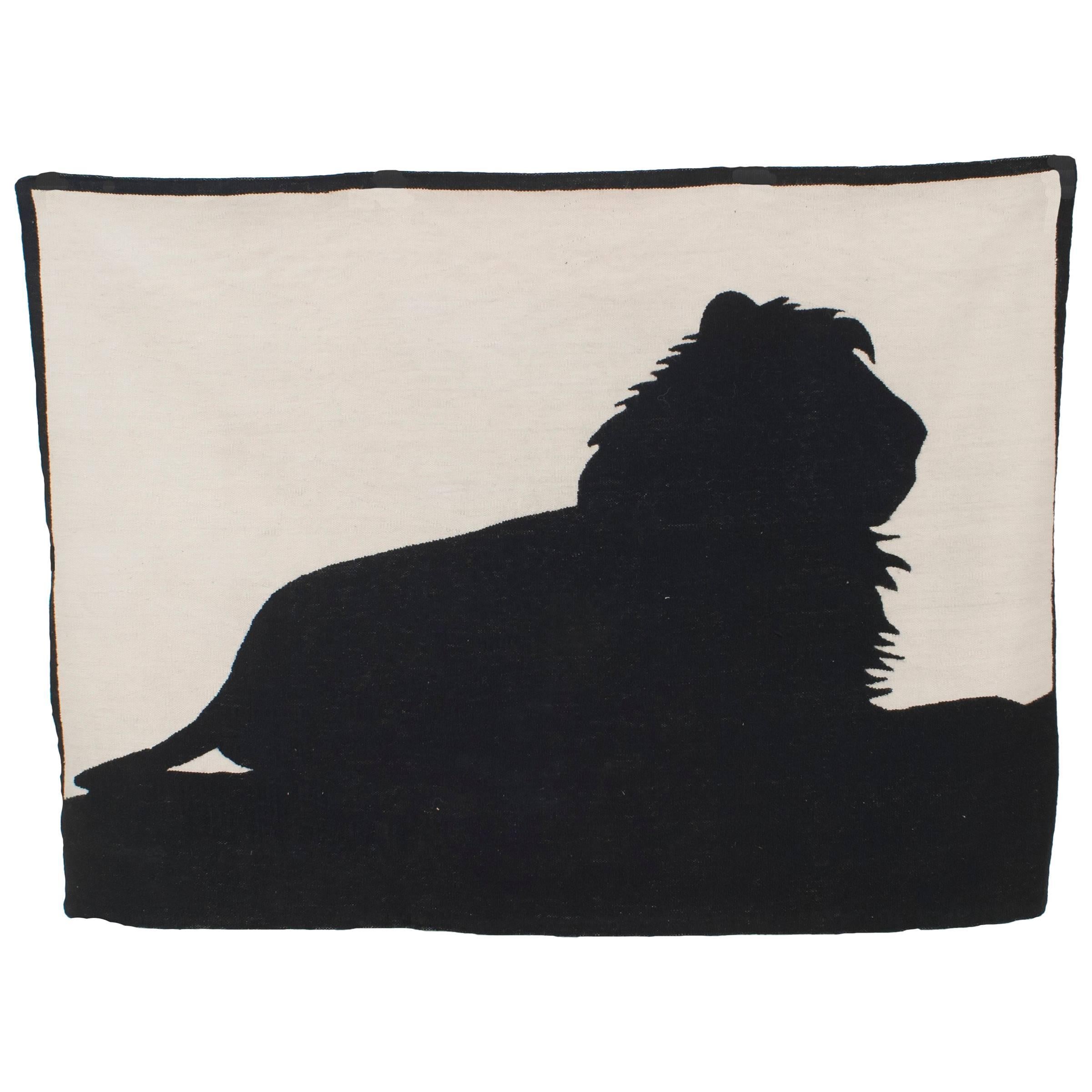 Tapisserie contemporaine de lion noir et blanc Bradfield en vente