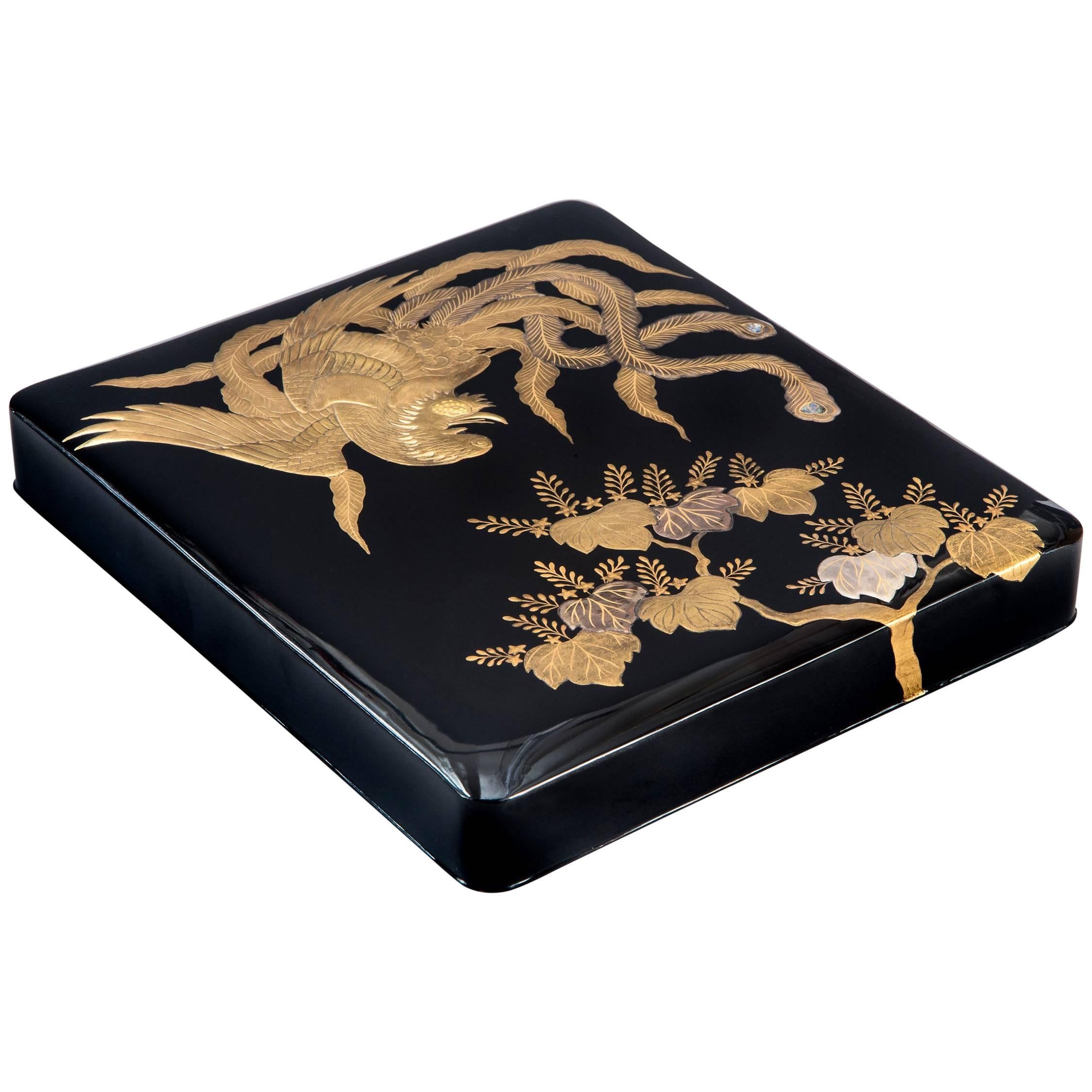 Japanese Lacquerware Writing Box with a Phoenix Motif For Sale