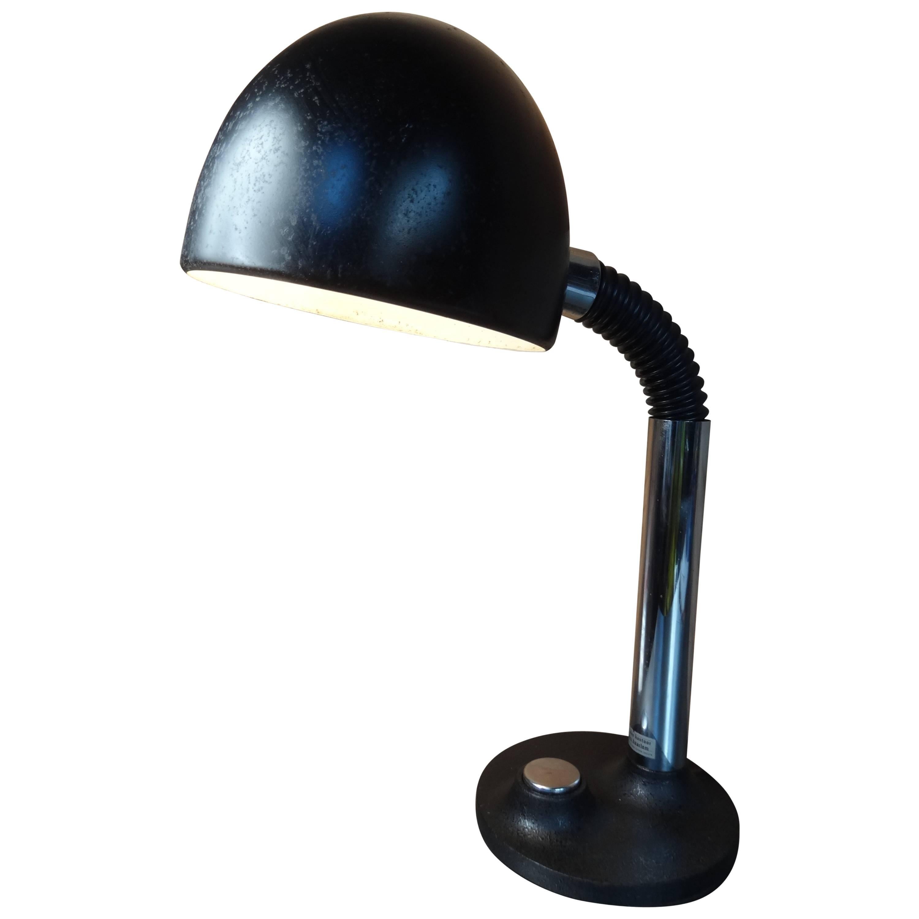 Lampe de table ou de bureau industrielle rétro vintage en métal noir et chrome, 1970