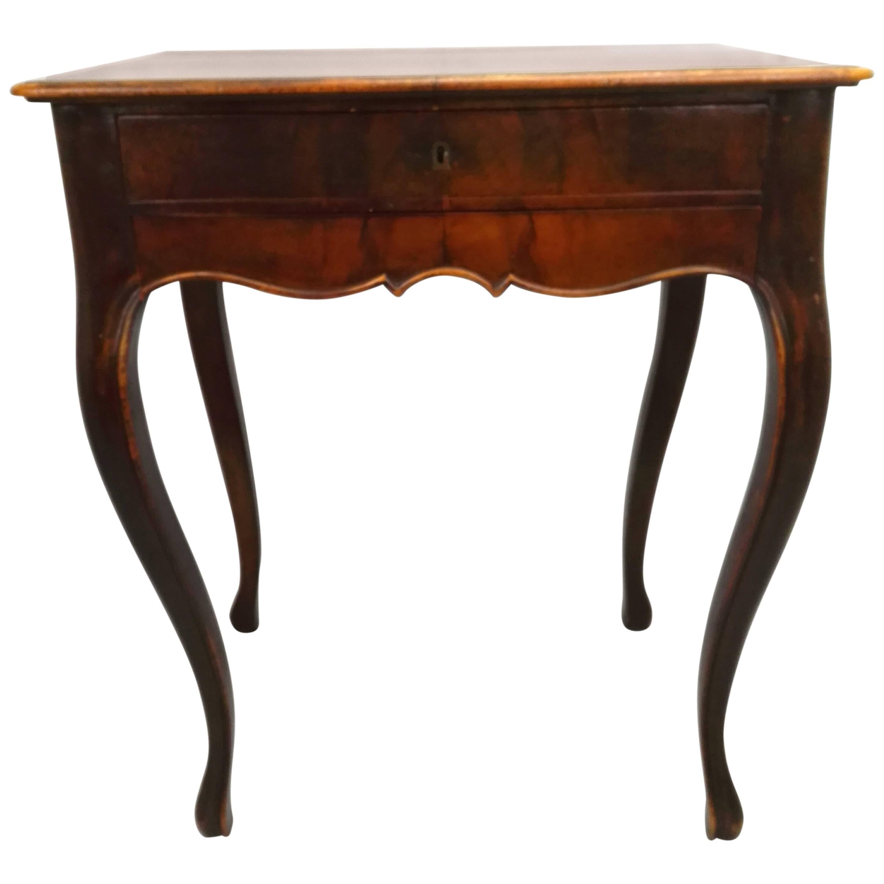 19th Century Rococo Mahogany Curved Legs Side End Table Good Original Condition For Sale