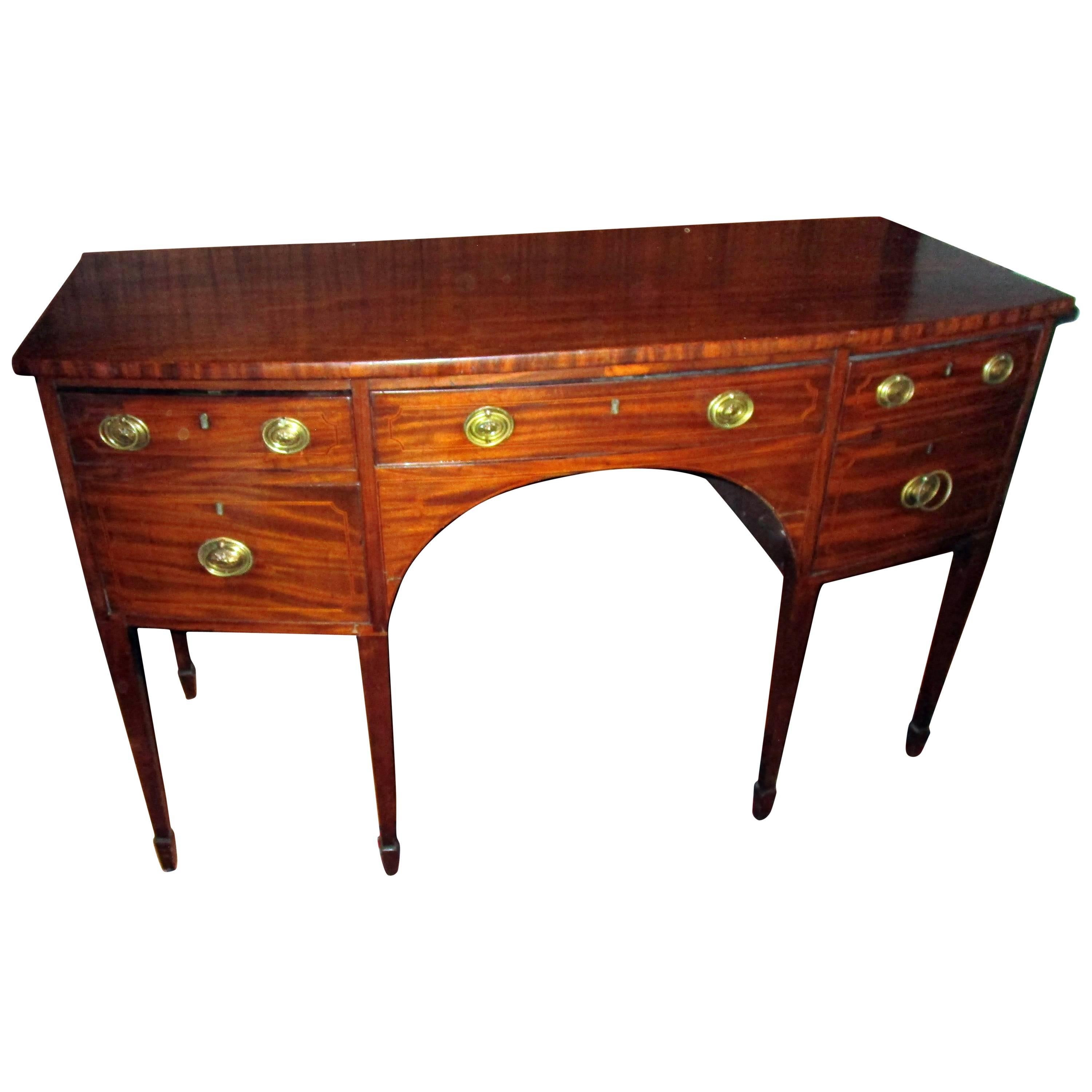 19th century Bow Front Hepplewhite Mahogany Sideboard For Sale