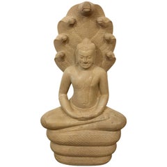 Bouddha Mucalinda en grès de serpent du Cambodge