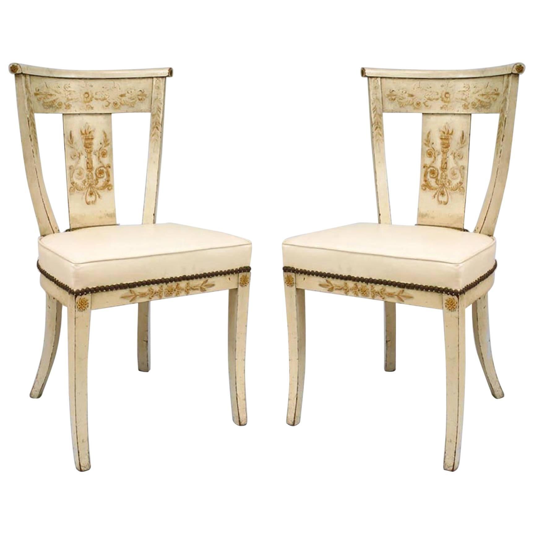 Ensemble de 4 chaises d'appoint italiennes néoclassiques à fleurs