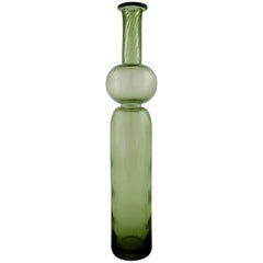 Neptuna Vase in Green Art Glass, Nanny Still for Riihimäki Lasi, 1966