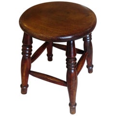 Taburete o soporte de olmo Fabricante inglés de North East Yorkshire, circa 1850