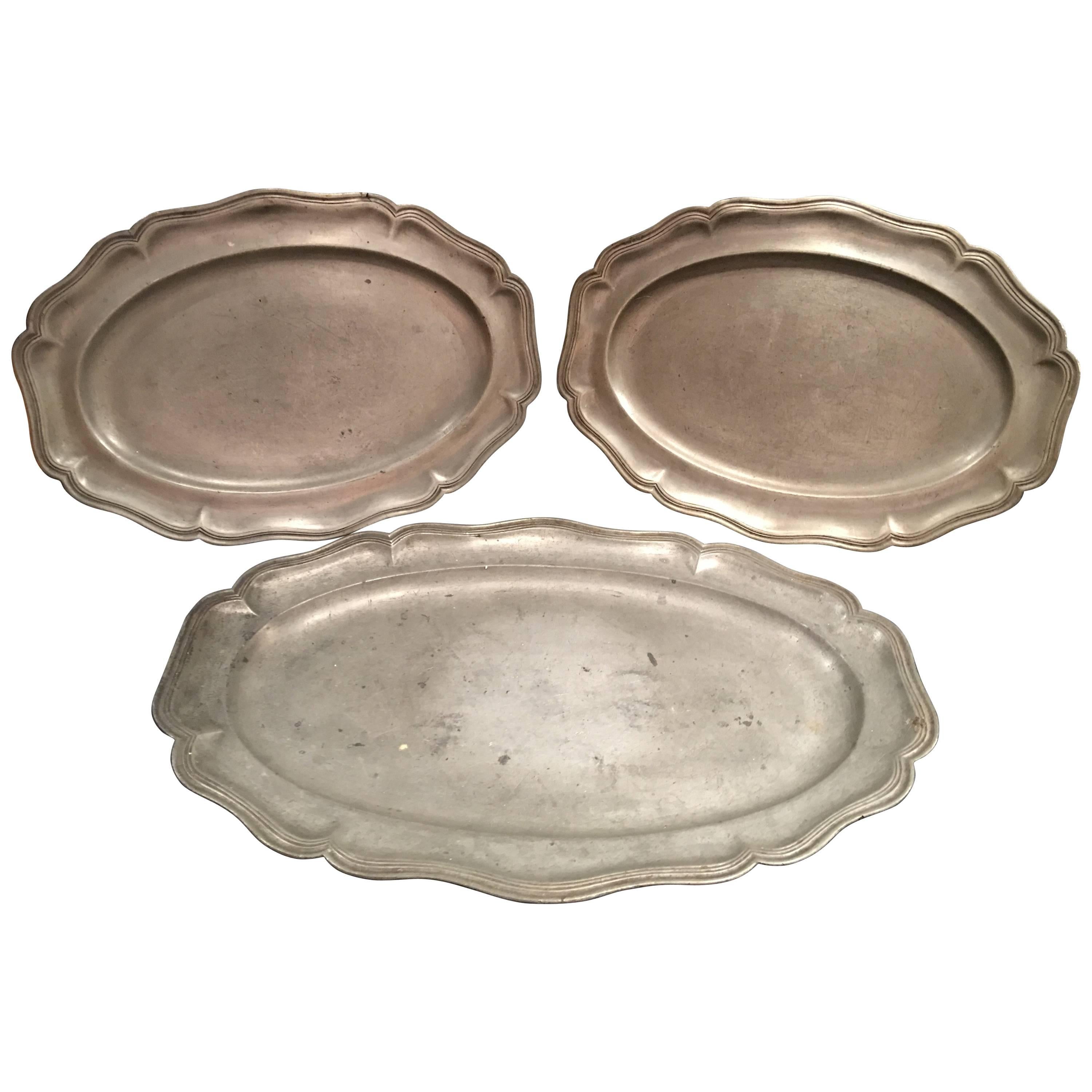 Set of Three English Pewter Serving Platters or Dishes, 19th Century