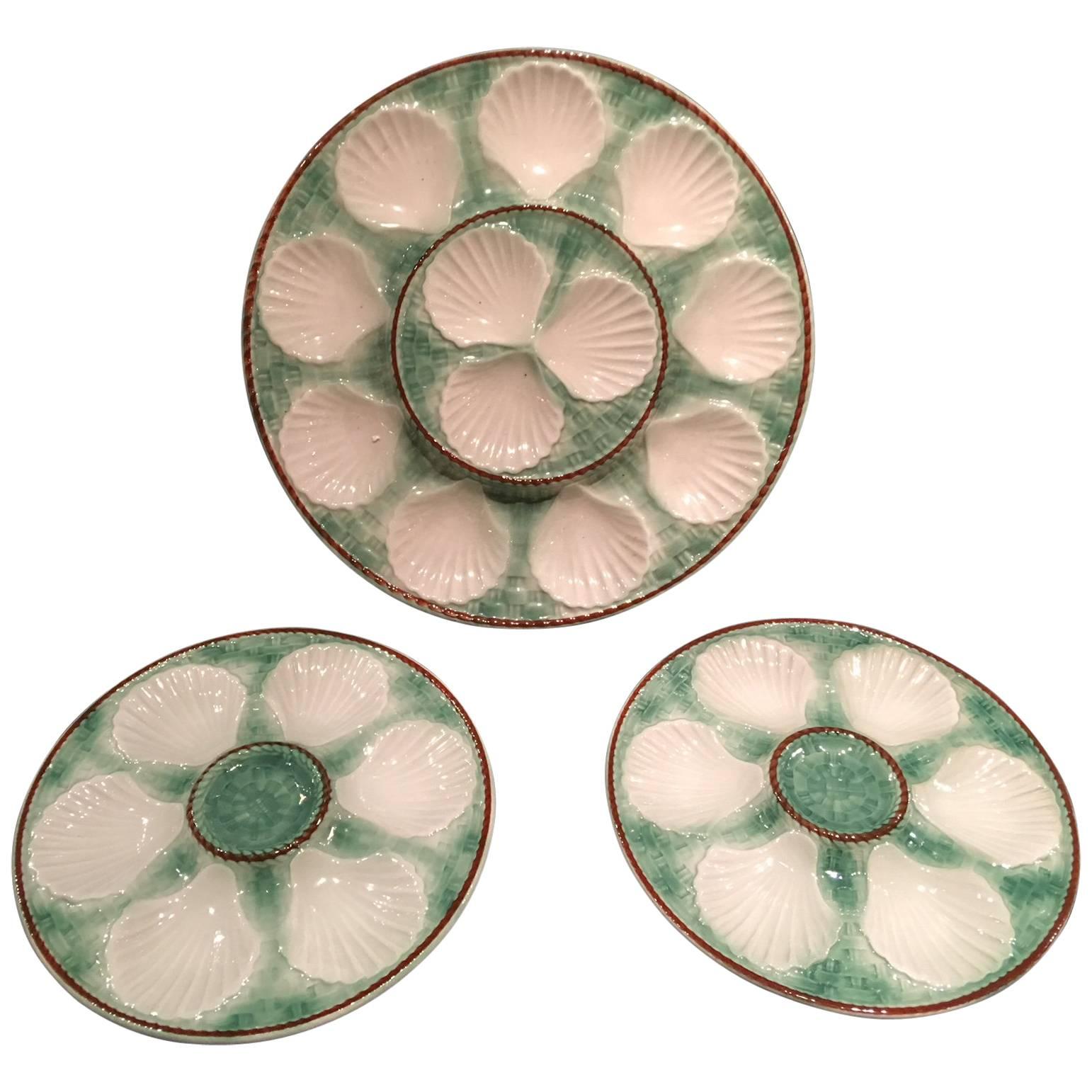 Set of Majolica Long Champ Nine Oyster Plates and a Platter, 19th Century