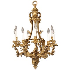Bel lampadario a dieci luci in bronzo dorato di qualità della fine del XIX secolo