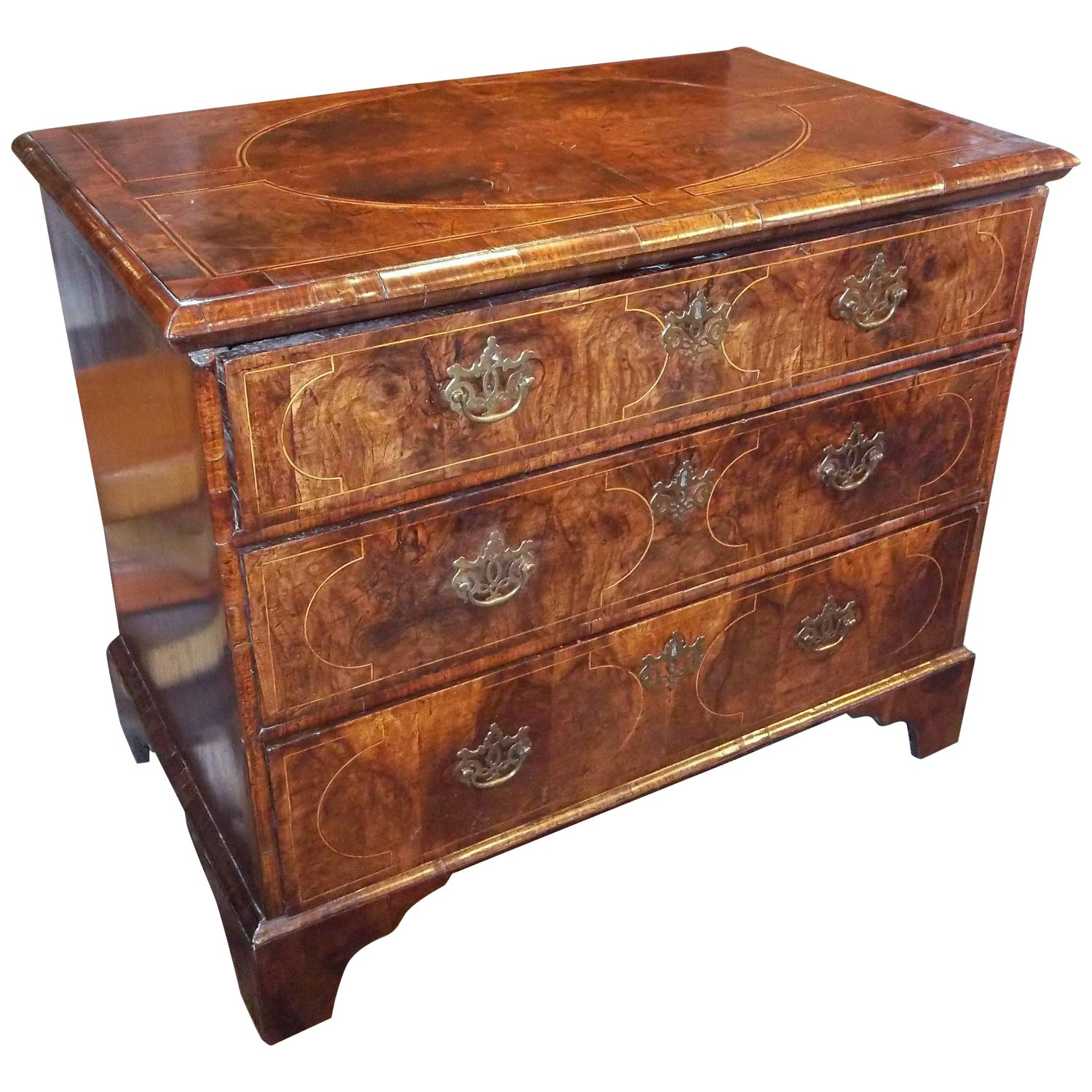 English George I Inlaid Walnut Burl Chest of Drawers at 1stdibs