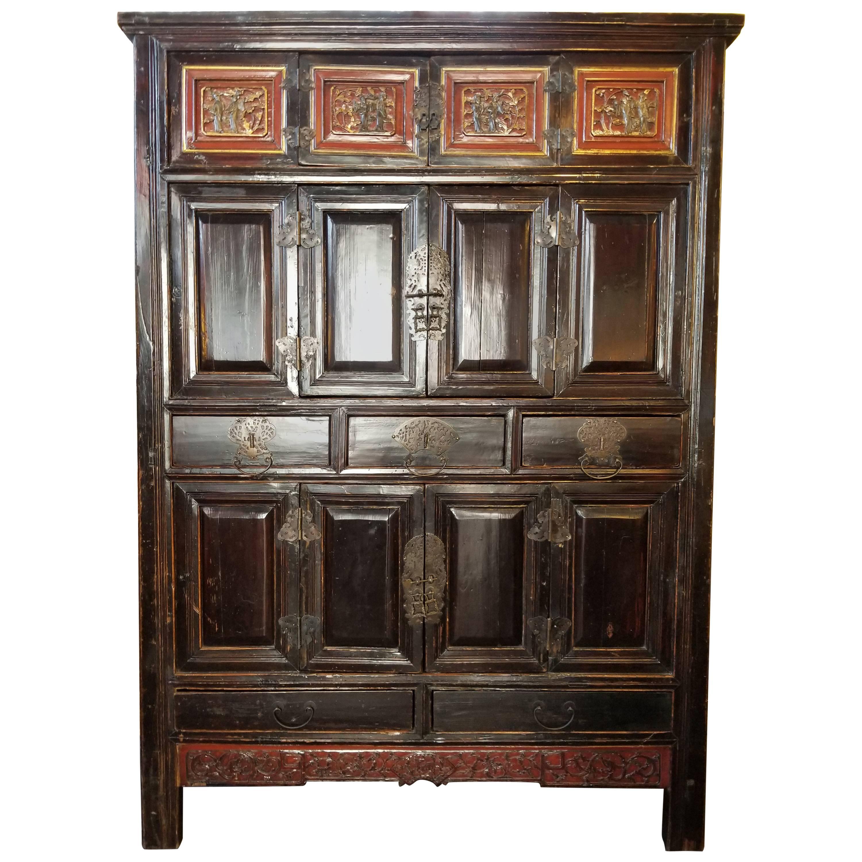 Chinese Qing Dynasty Storage Cabinet For Sale