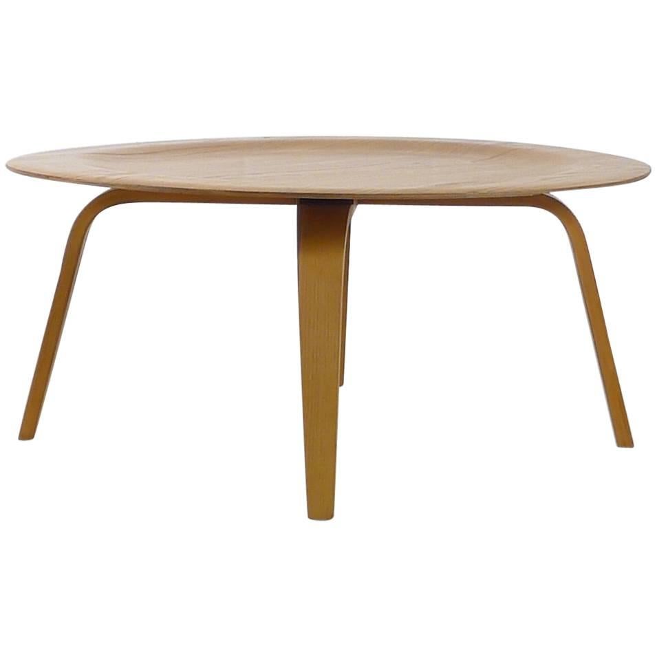 Charles and Ray Eames for Herman Miller, CTW Plywood Coffee Table, 1950s