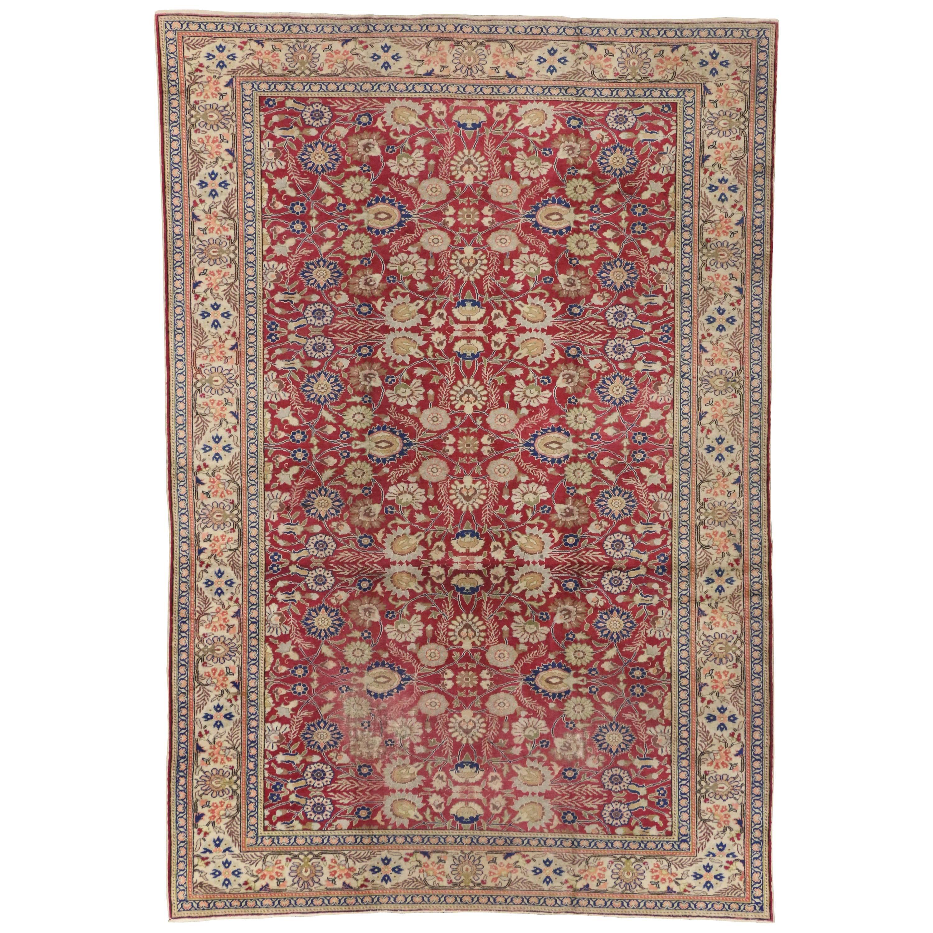 Alfombra turca antigua de Sivas con motivos florales en toda la superficie