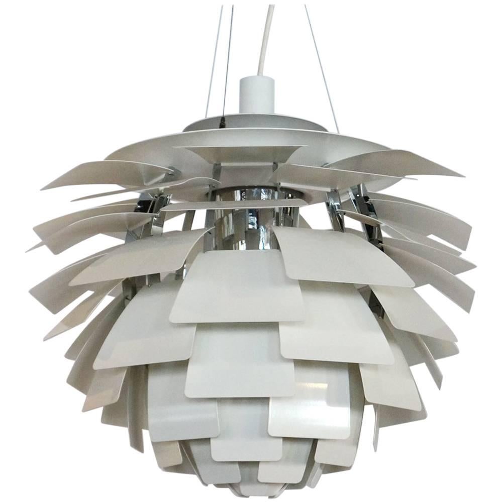 White Artichoke Lamp by Poul Henningsen for Louis Poulsen, Medium Size. Like New