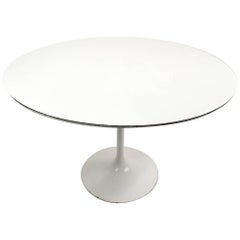 Retro Saarinen for Knoll Pedestal Dining Table