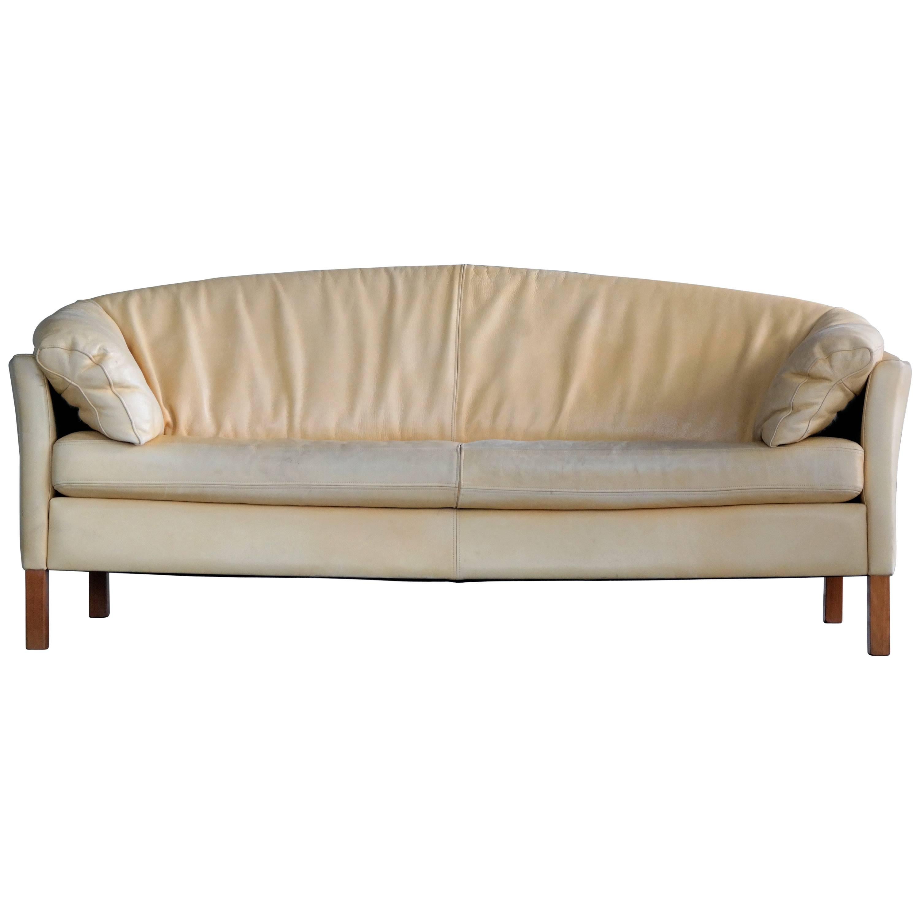 Danish Curved Sofa in Pale Yellow Leather Model MH535 by Mogens Hansen