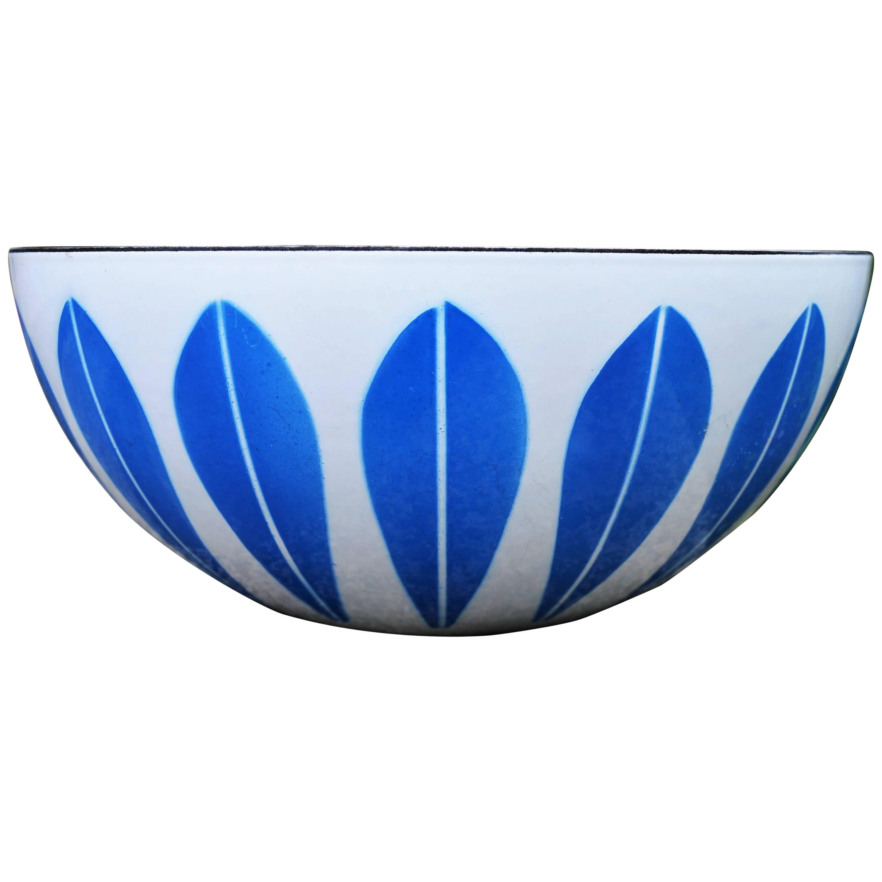 Large Cathrineholm Enamel Bowl in White with Blue Lotus Design