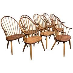 Set of Eight Thomas Moser Continuous Arm Dining Chairs