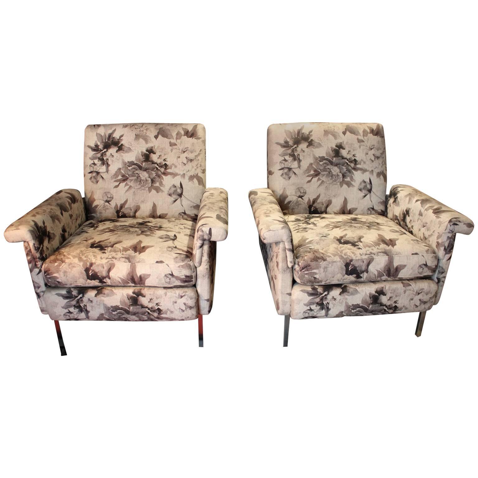 1970 Pair of Armchairs Covered in Floral Print Linen, Metal Base For Sale