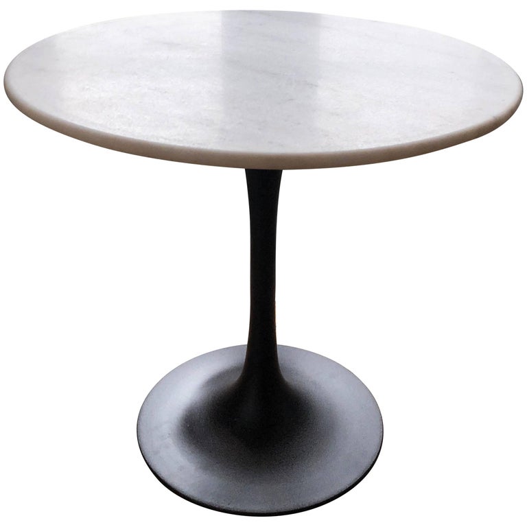 Mid Century Modern Style Side Table With Marble Top At 1stdibs Mid Century Modern End Table With Marble Top
