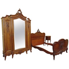 Antique Louis XV Style Hand-Carved Walnut Bed Set, circa 1900