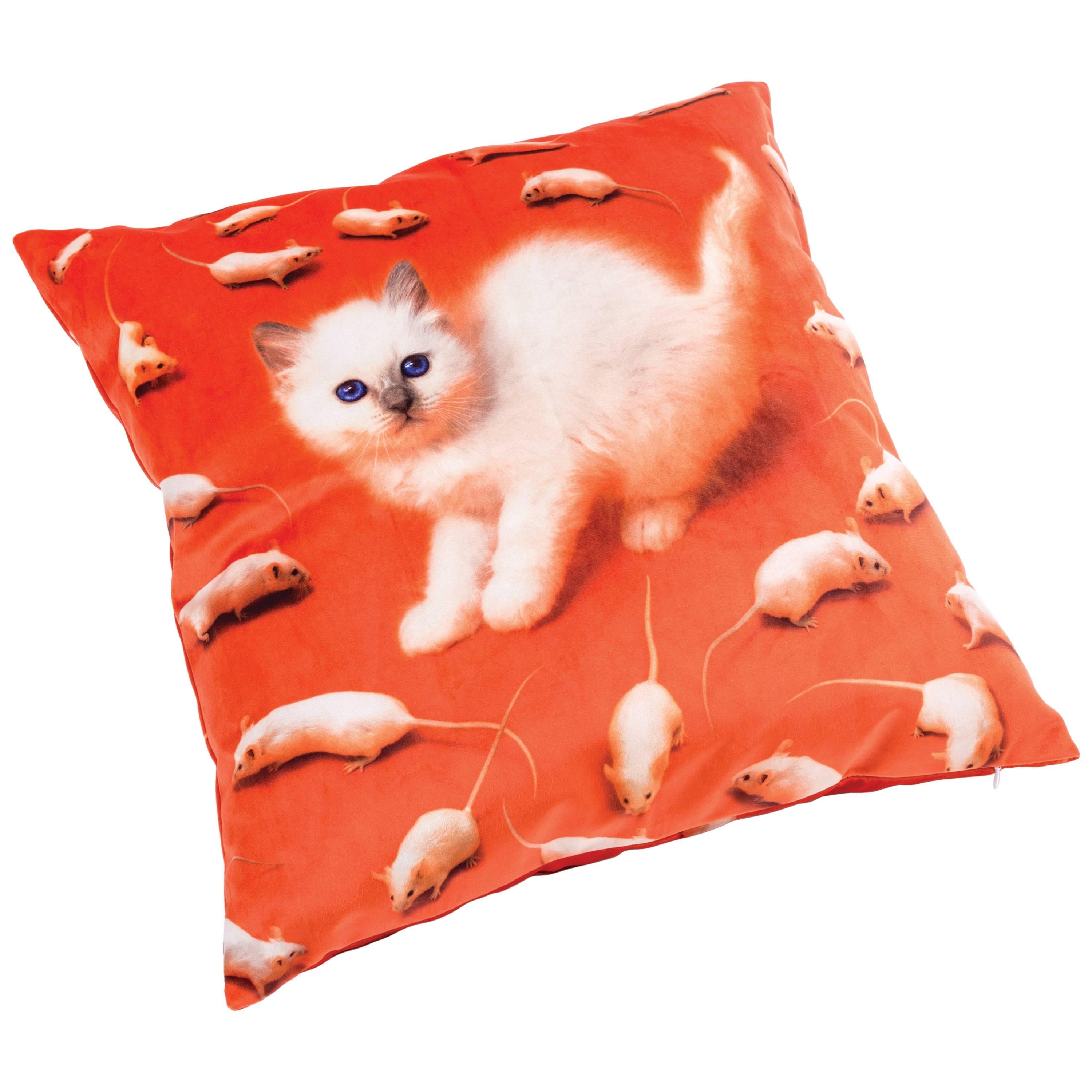 Coussin en polyester Seletti de 'Toiletpaper', Kitten en vente