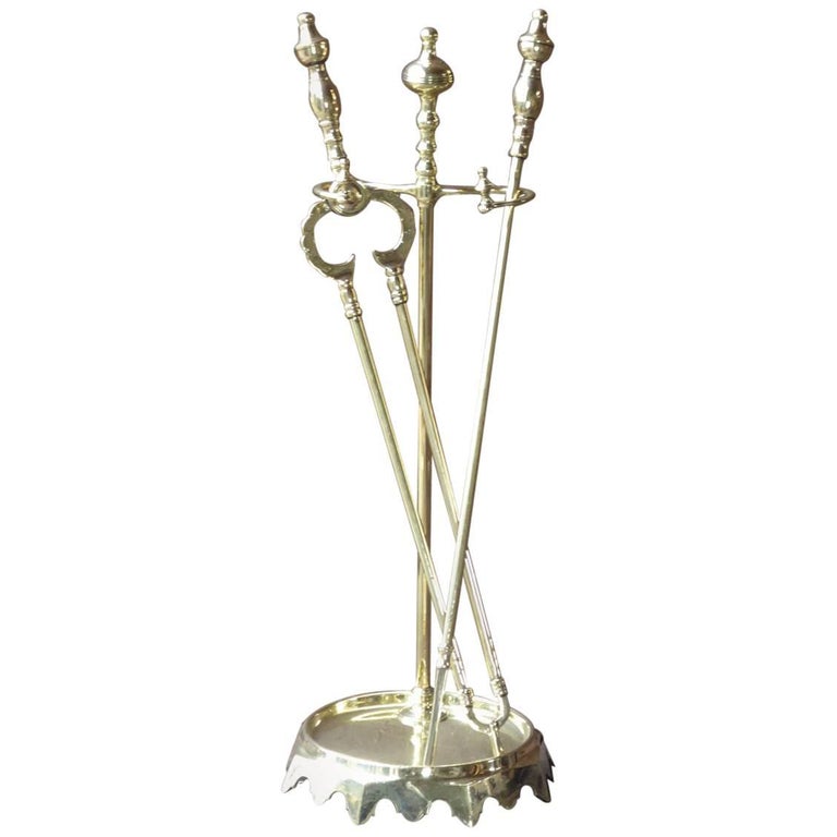 19th Century English Victorian Fireplace Tools Or Fire Tools For